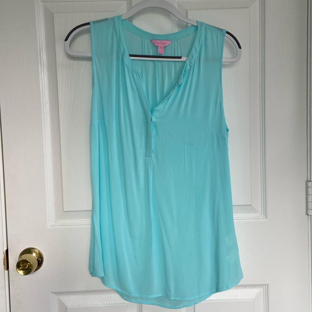 Lilly Pulitzer pale blue sheer blouse size M in GUC